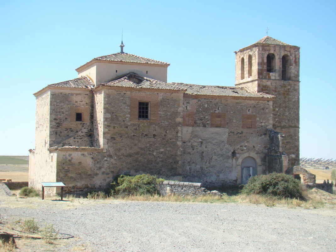 Fuentes-Wikimedia_05e_Segovia_Despoblado_Fuentes_Ni.jpg