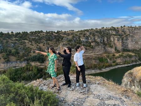Imagen Creadores de contenido internacionales recorren la provincia de Segovia para promocionar el turismo de pantalla y sus escenarios de cine